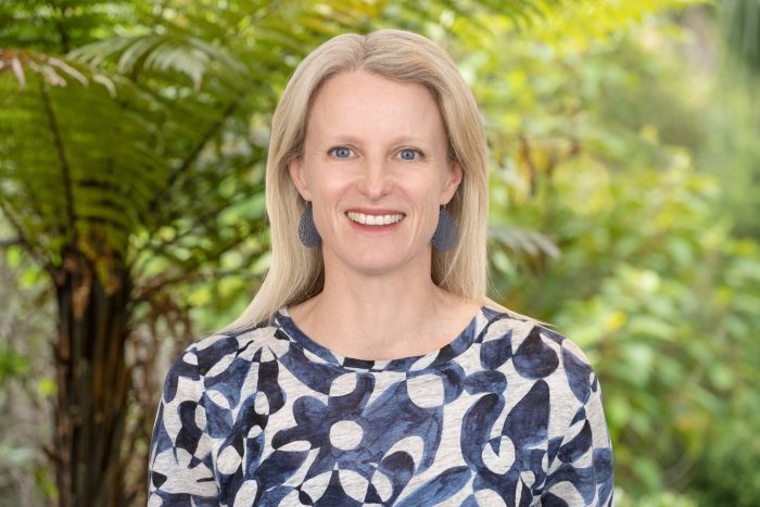 Dr Karen Langer