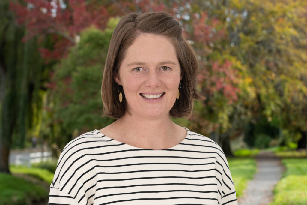Dr Kirsty Moore